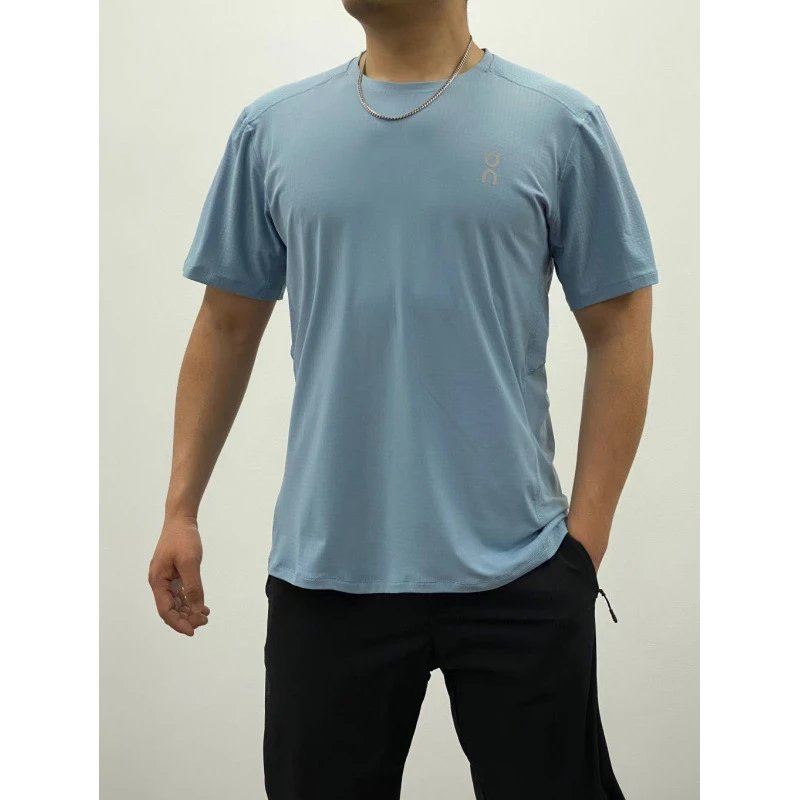 On Running Cloud Tee Light Blue T-Shirt - 1