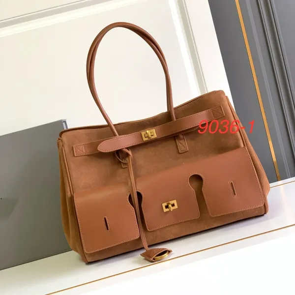 Celine Triomphe Tote Black Handbag - 5