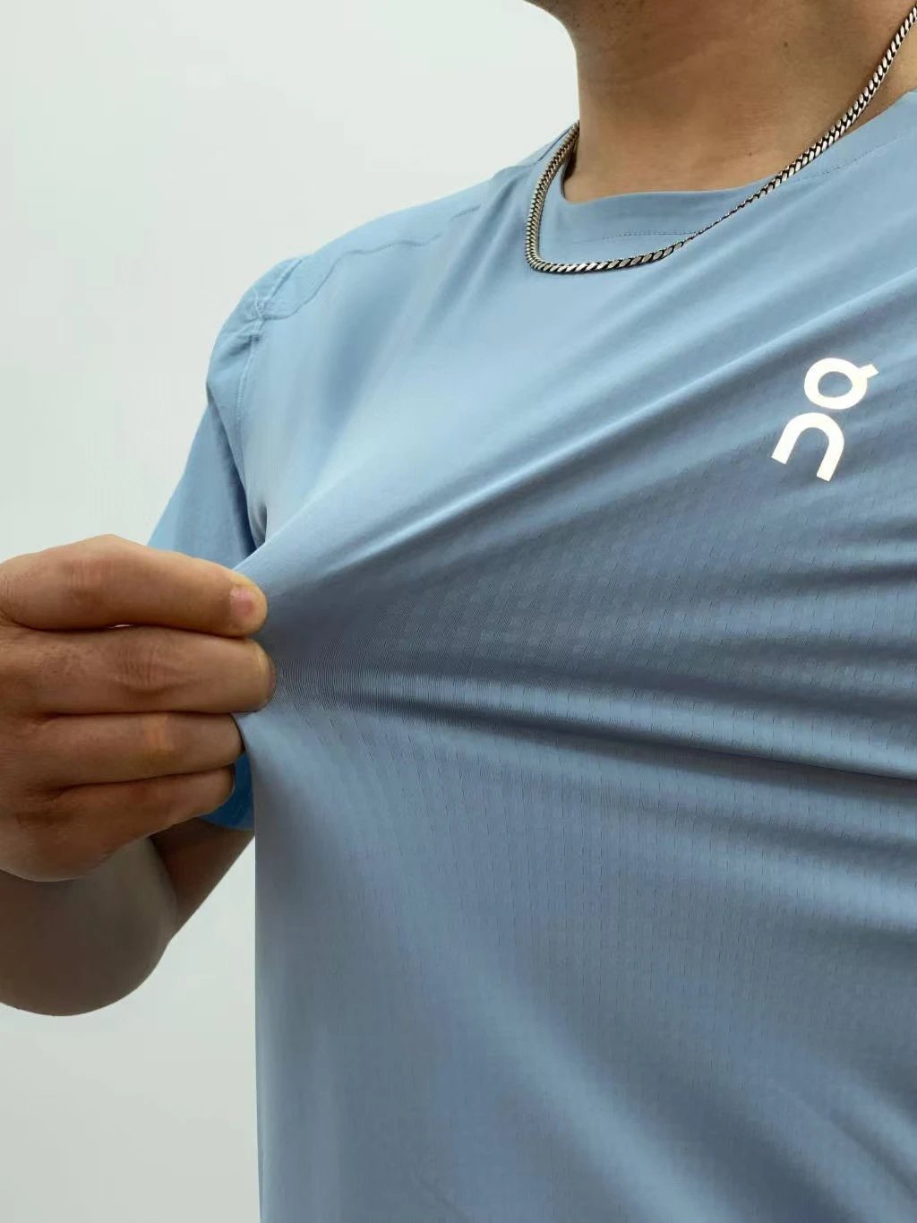 On Running Cloudswift Tech T-Shirt Gray - 16