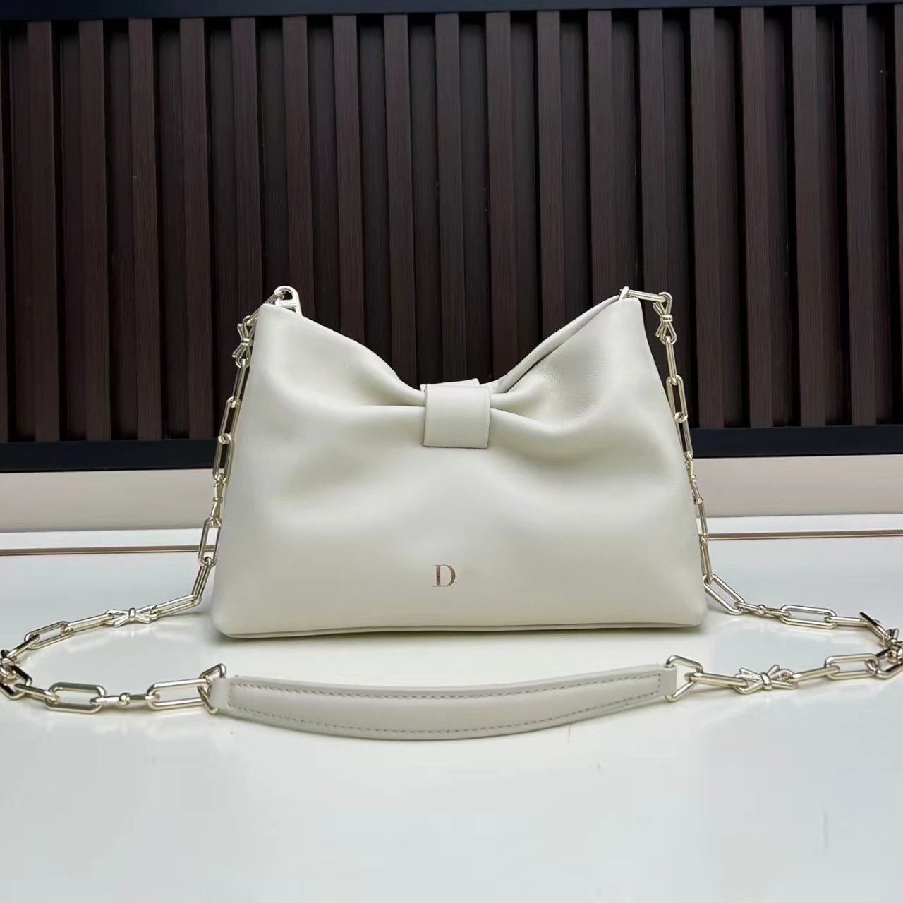 Butterfly Bow Chain Shoulder Bag