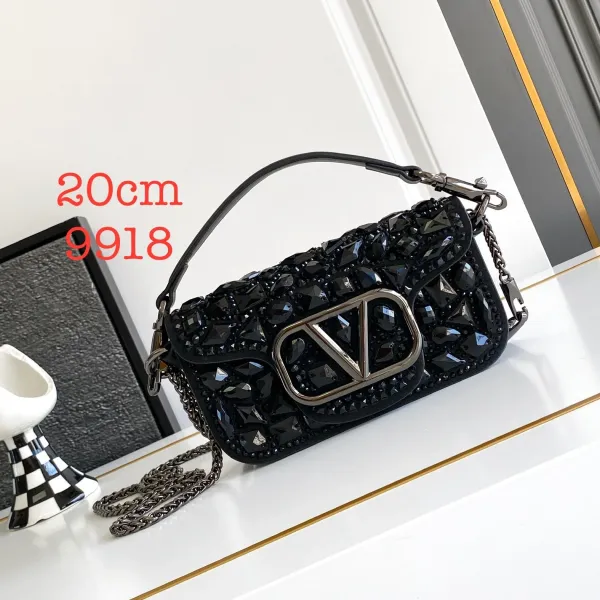 Valentino Garavani Rockstud Spike Crystal-Embellished Chain Bag Black - 4