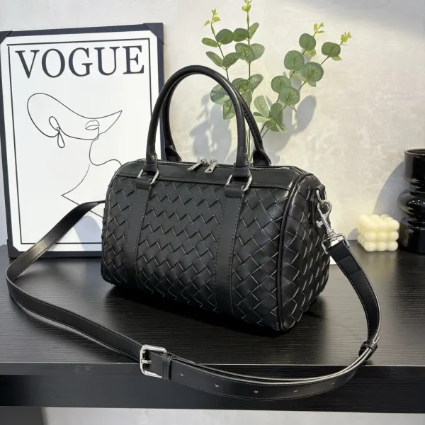 Bottega Veneta Intrecciato Woven Leather Boston Bag Black - 12