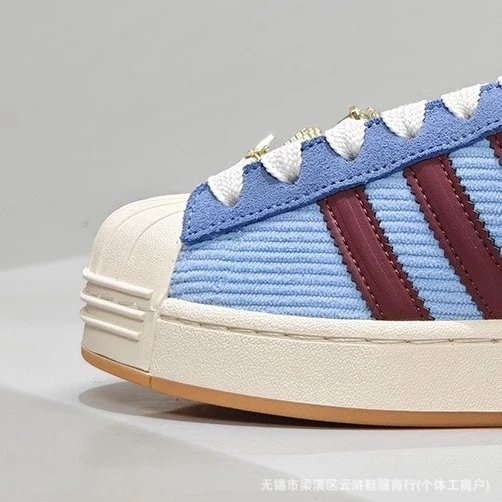 Superstar ST Classic Shell Toe Low Top Sneaker photo 4