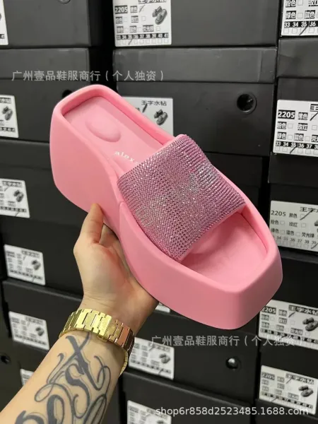 Pink Crystal-Embellished Platform Slide Sandals - 6