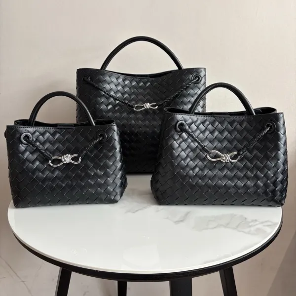Bottega Veneta The Pouch Black Woven Leather Tote Bag - 13