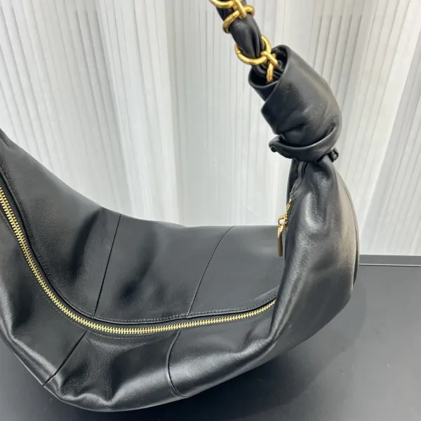 Bottega Veneta The Pouch Hobo Bag Black - 15