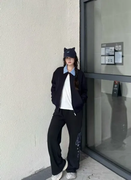 Gallery Dept. Embroidered Script Sweatpants Black - 24