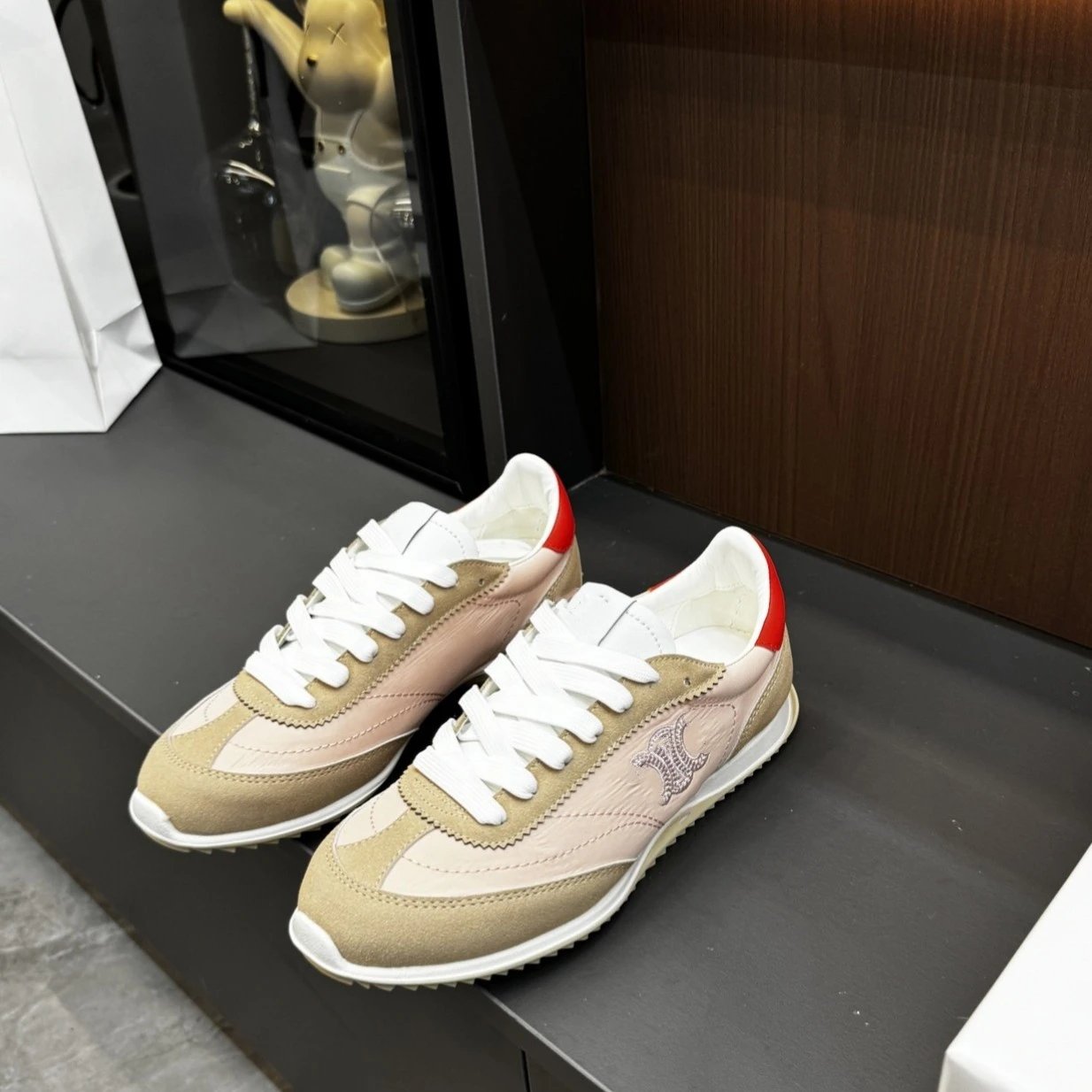 CELINE Sneakers Triomphe embroidered lace-up image 3