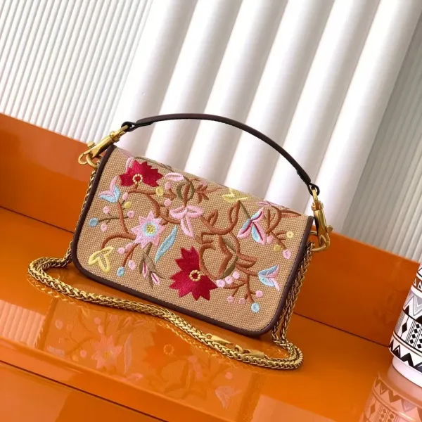 Valentino Garavani VLogo Embroidered Canvas Shoulder Bag Multicolor - 7