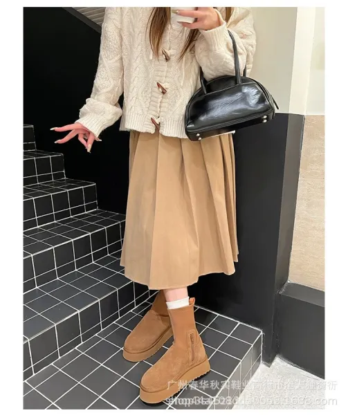 UGG Classic Mini Platform Boots Beige Snow-Boots - 8