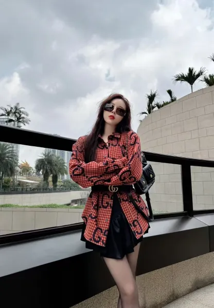 Gucci GG Check Print Shirt in Burgundy and Beige - 5