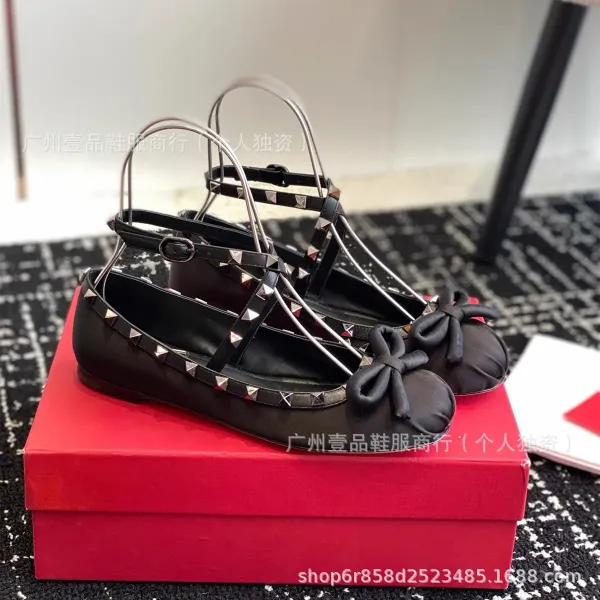 Valentino Rockstud Bow Flat Black Leather Shoes - 5
