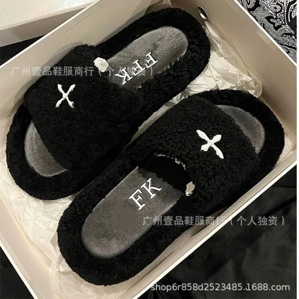 Off-White x Unknown Designer Cross Motif Canvas Slippers Beige Slippers - 17