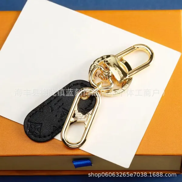 Louis Vuitton Key Holder with Leather Tag Gold Hardware - 5