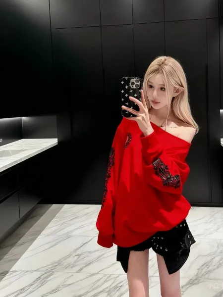 Chrome Hearts x Unspecified Designer Red Off-Shoulder Embroidered Hoodie - 10
