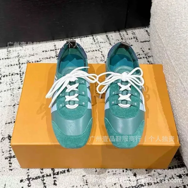 Louis Vuitton Run Away Sneakers White Monogram Canvas Sneakers - 10