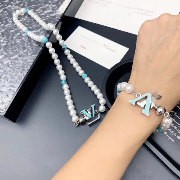 LV-Inspired Turquoise Pearl Bracelet Set - 3