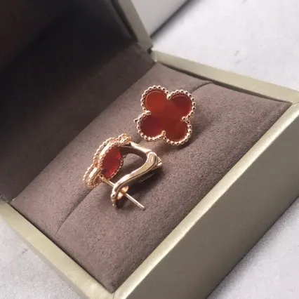 Van Cleef & Arpels Alhambra Four-Leaf Clover Red Carnelian Earrings - 3