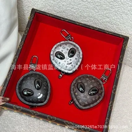 Louis Vuitton Monogram Alien Keychain Brown - 3