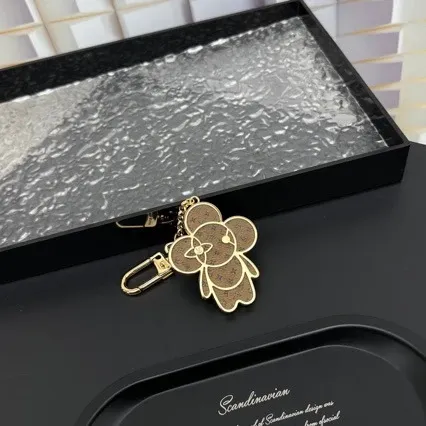 Silver Four-Petal Flower Keychain Accessories - 5