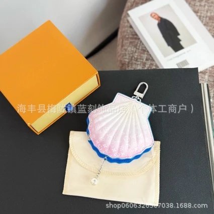 Seashell Keychain Coin Purse Pink and Blue Accessories