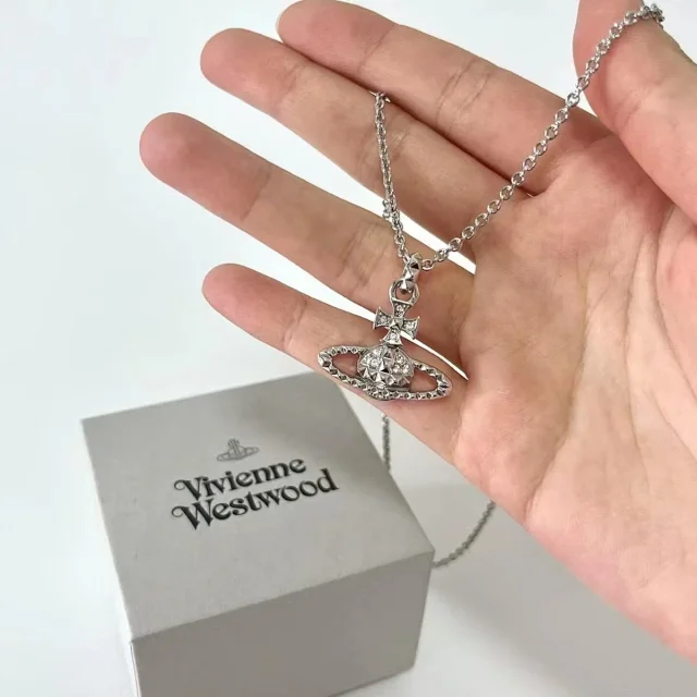 Vivienne Westwood Jewelry Orb and cross pendant necklace product detail image 4