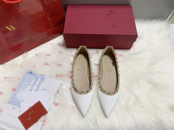 Valentino Garavani Rockstud Flat Black and Nude Leather Mary Jane Shoes - 5