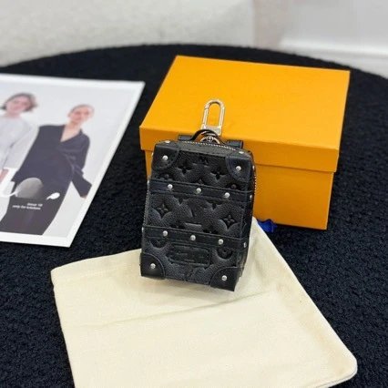 Louis Vuitton Petite Malle Keychain Black Monogram Leather Accessory - 5