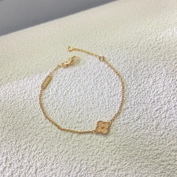 Van Cleef & Arpels Alhambra Four-Leaf Clover Gold Bracelet - 4