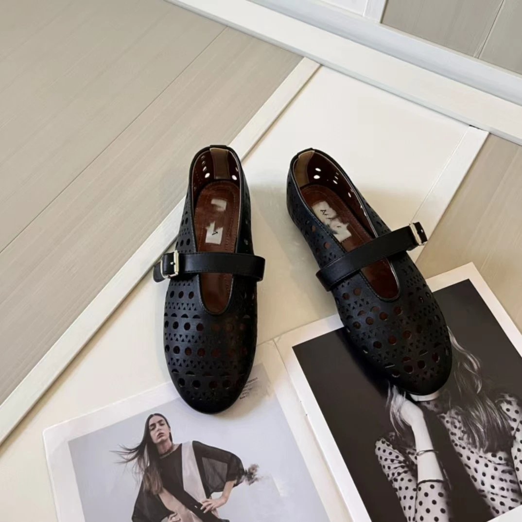 Saint Tears Laser-Cut Mary Jane Loafers Black