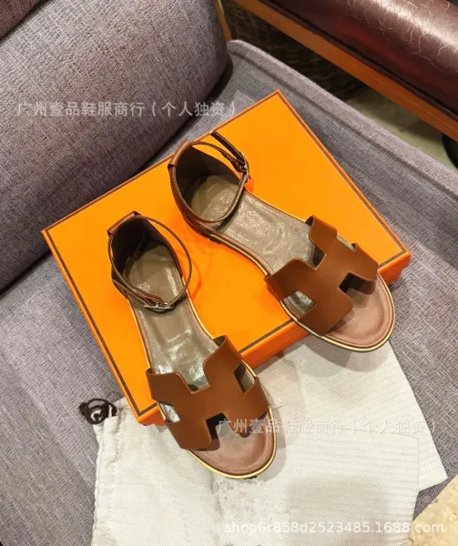 Hermès Oran Sandals Denim Blue Leather Sandals - 29