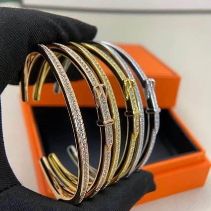 Hermès Clic H Bracelet Gold-Tone Pave Crystal Bangle - 6