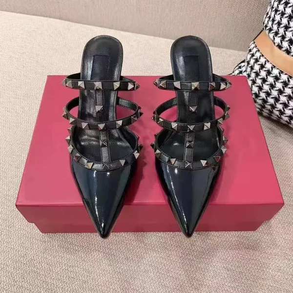 Valentino Rockstud Strappy Mule Beige Patent Leather Heels - 12