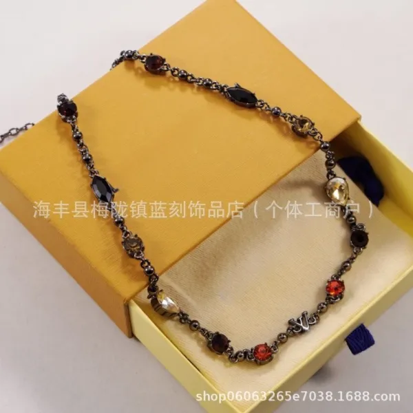 LV-Inspired Crystal Chain Bracelet Multicolor Jewelry - 3