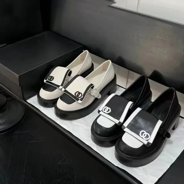 Chanel CC Logo Loafers White and Black Leather Platform Loafers - 2