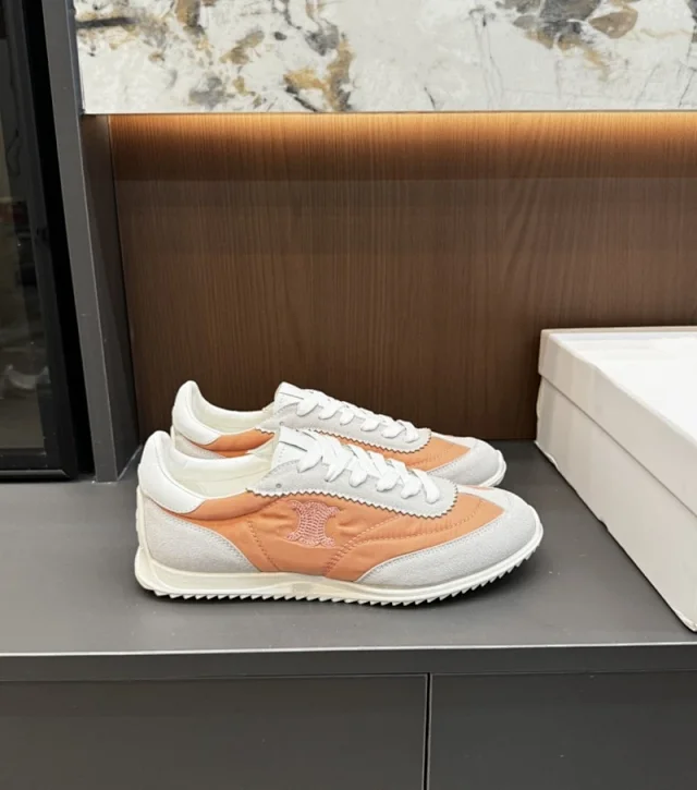 CELINE Sneakers Triomphe embroidered lace-up product detail image 14