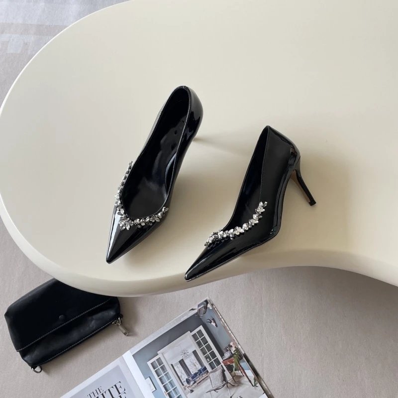 Saint Tears Pearl-Embellished Patent Leather Pointed-Toe Flats Brown - 19