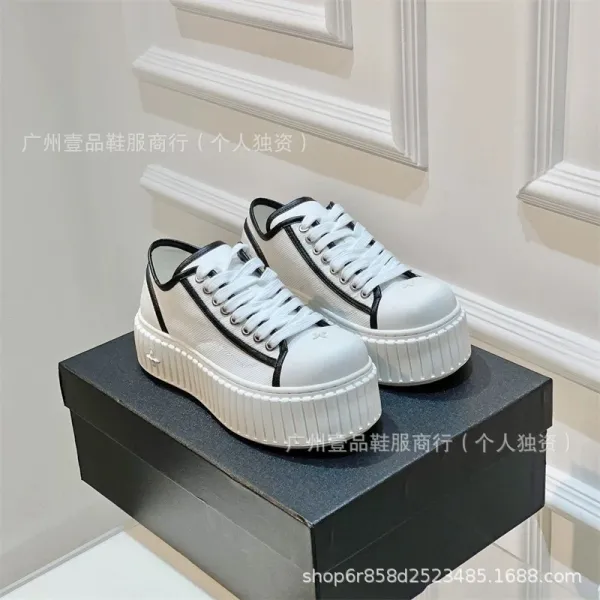 Off-White x Unknown Designer Chunky Platform Sneakers Black/White - 8