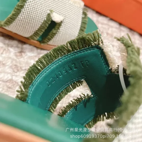 Hermès Oran Slide Sandals Green and Beige Woven Fringe Slippers - 18