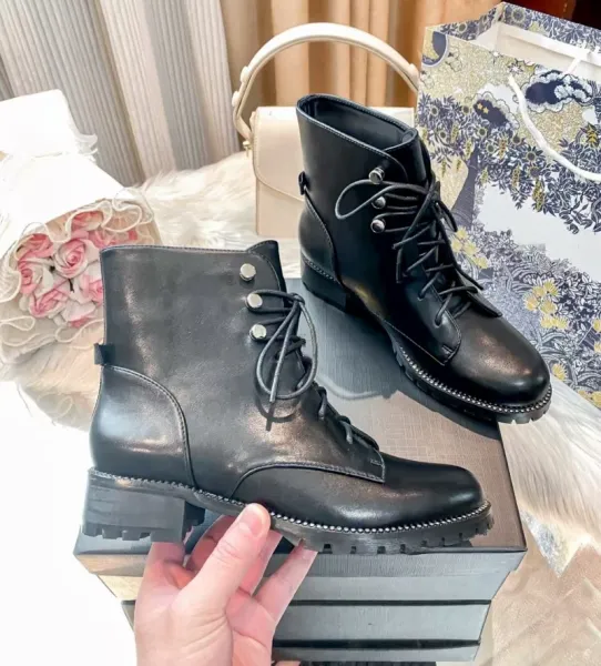 Valentino Garavani Rockstud Lace-Up Combat Boots Black - 13