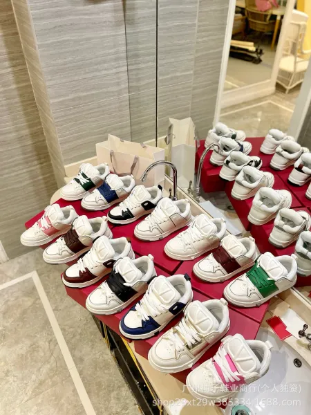 Valentino Garavani VLogo Sneakers White and Burgundy Chunky Sneakers - 2