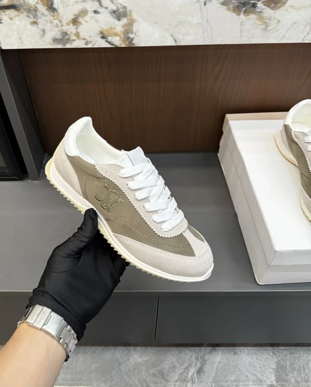 CELINE Sneakers Triomphe embroidered lace-up product detail image 21