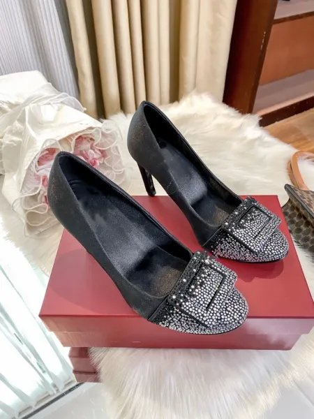 Roger Vivier Rockstud Flat Burgundy Crystal-Embellished Loafers - 8