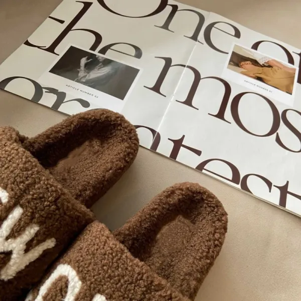 Off-White Fuzzy Slide Slippers Black - 5