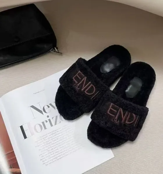 Fendi Slippers Black Faux Fur Logo Slide Sandals - 7