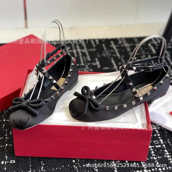 Valentino Rockstud Bow Flat Black Leather Shoes - 8