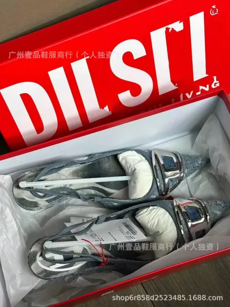 Philipp Plein x Unknown Model Silver Metallic Snake-Print Slingback Stilettos - 8