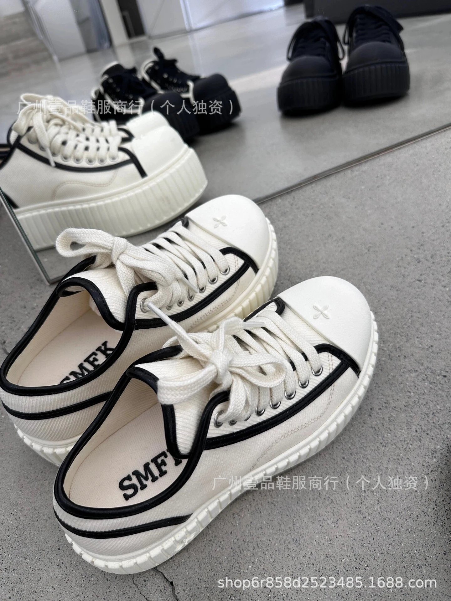 Off-White x Unknown Designer Chunky Platform Sneakers Black/White - 14