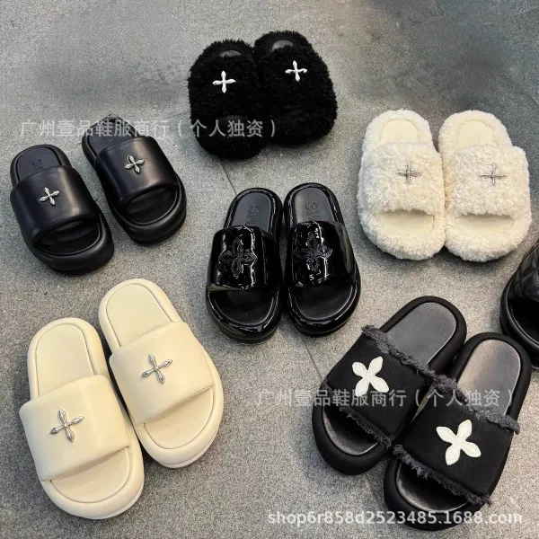 Off-White x Unknown Designer Cross Motif Canvas Slippers Beige Slippers - 5