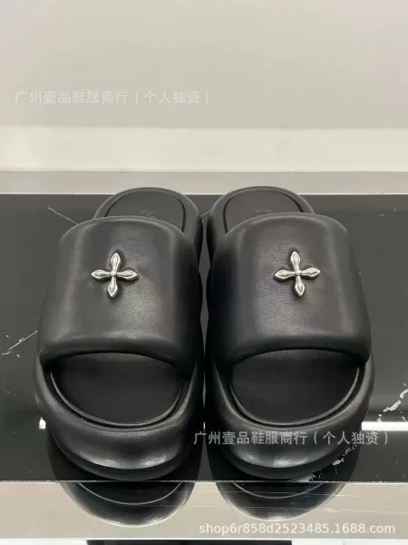 Off-White x Unknown Designer Cross Motif Canvas Slippers Beige Slippers - 41